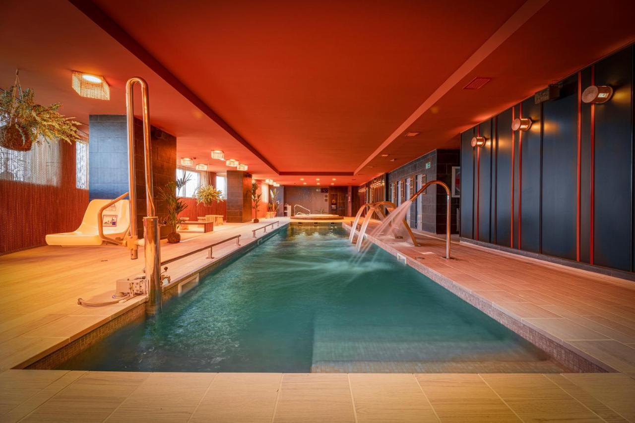 Hotel Melia Valenza Esterno foto