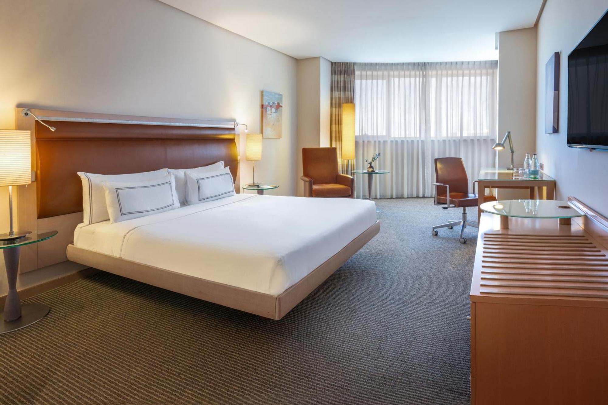Hotel Melia Valenza Esterno foto