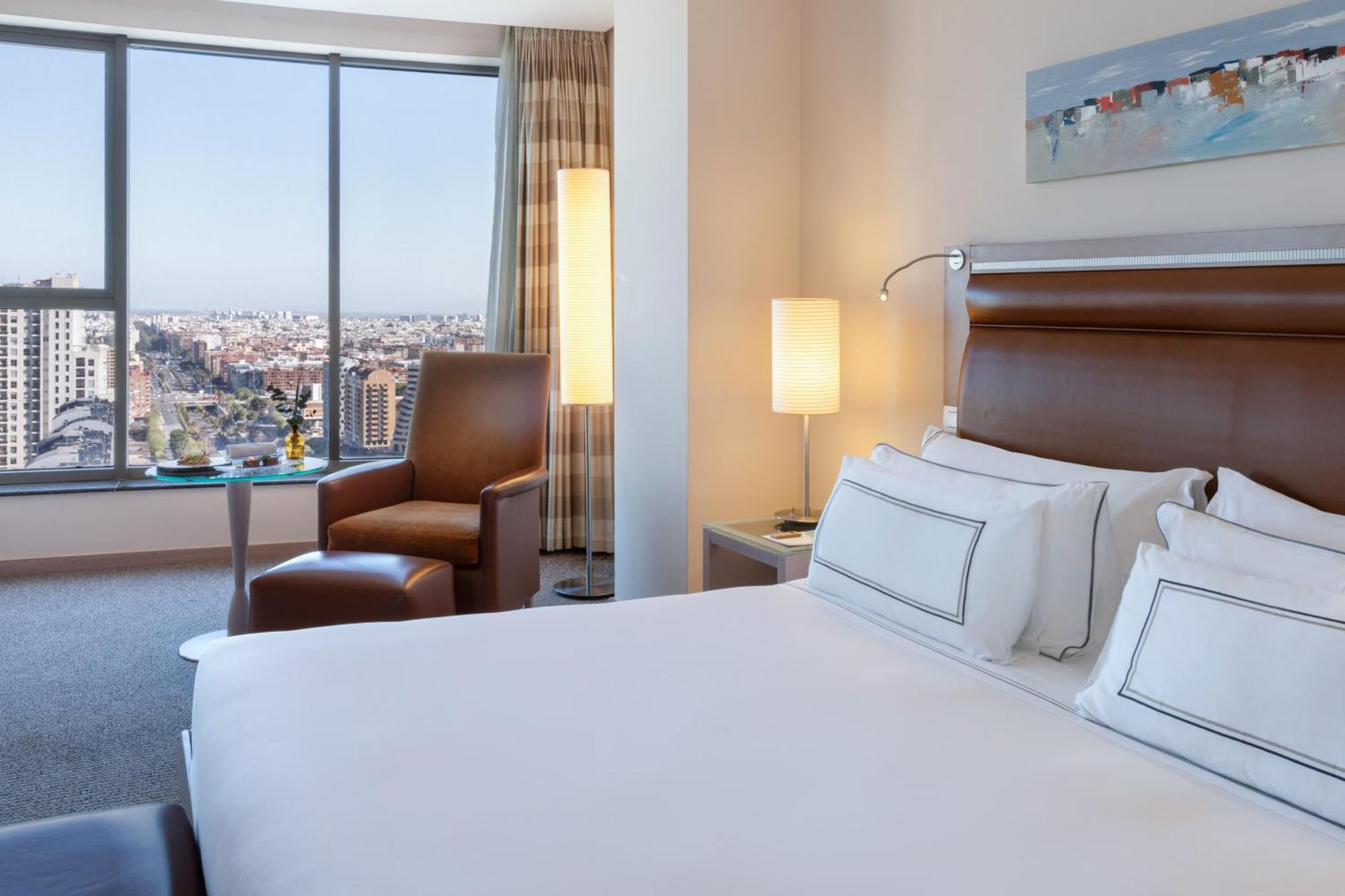 Hotel Melia Valenza Esterno foto