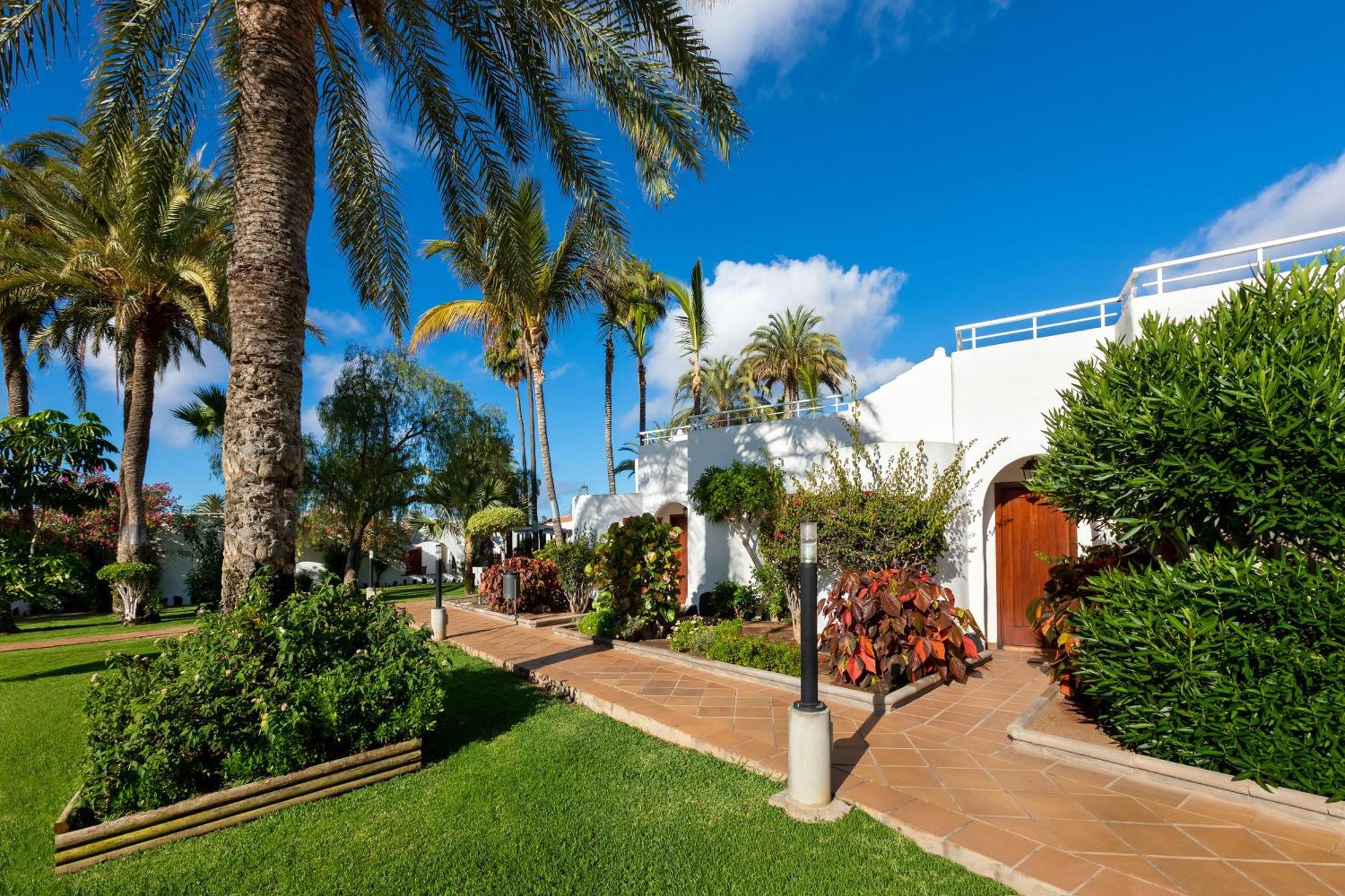 Hotel Melia Valenza Esterno foto